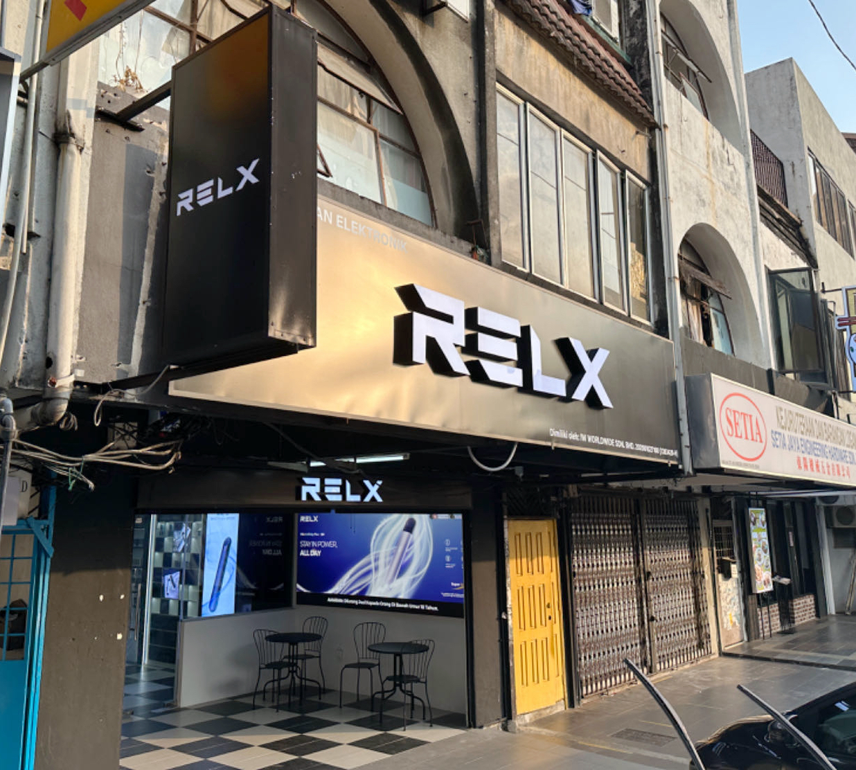 悦刻国际失速：本土王者海外遇挫