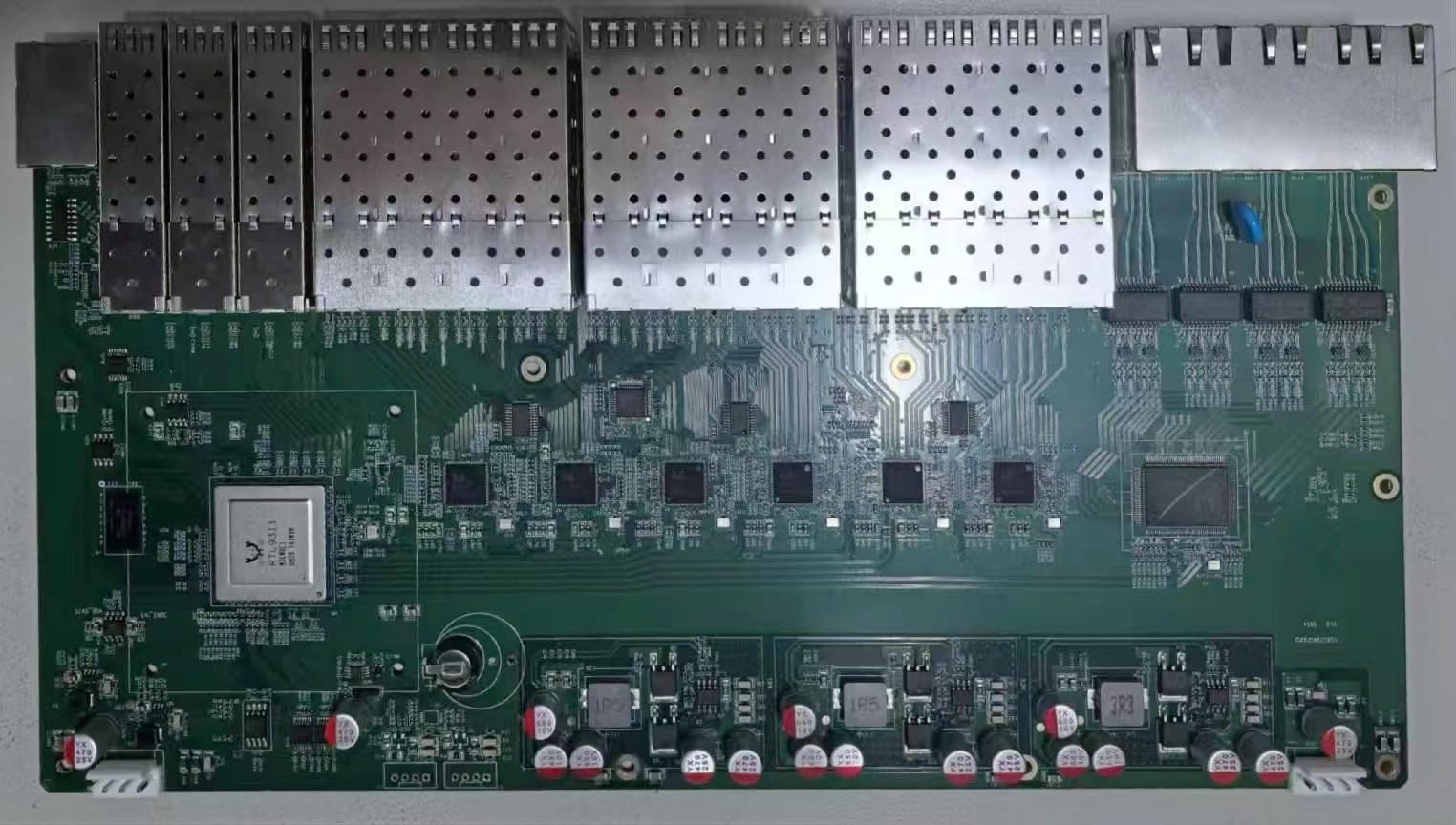6万兆光24千兆光8千兆电